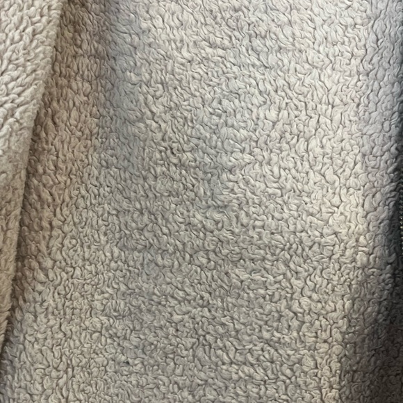 045. GAP Cream Sherpa Fleece Jacket Small - Picture 3 of 4